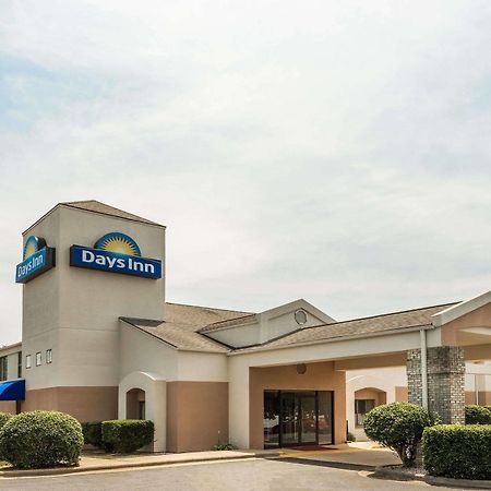 Days Inn By Wyndham Yadkinville Buitenkant foto