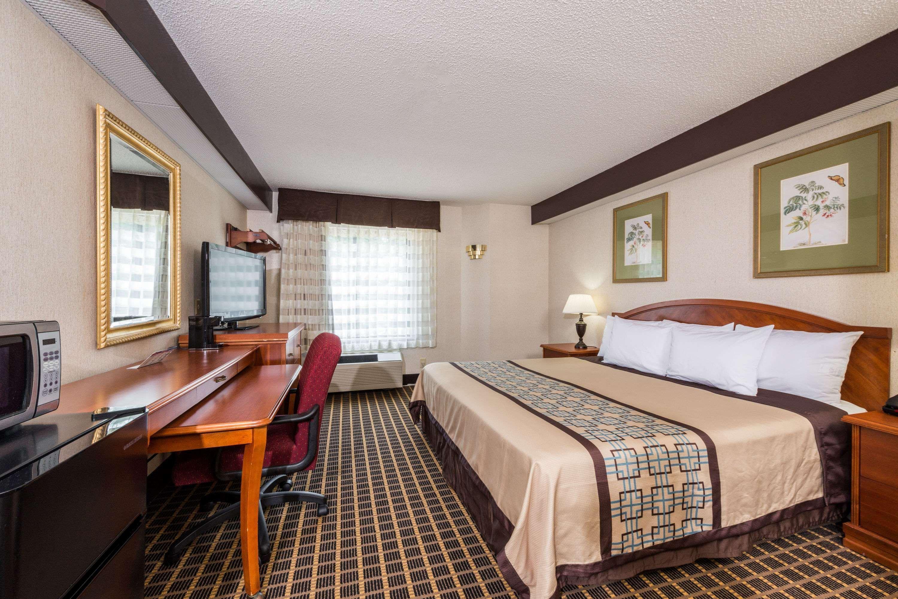Days Inn By Wyndham Yadkinville Buitenkant foto