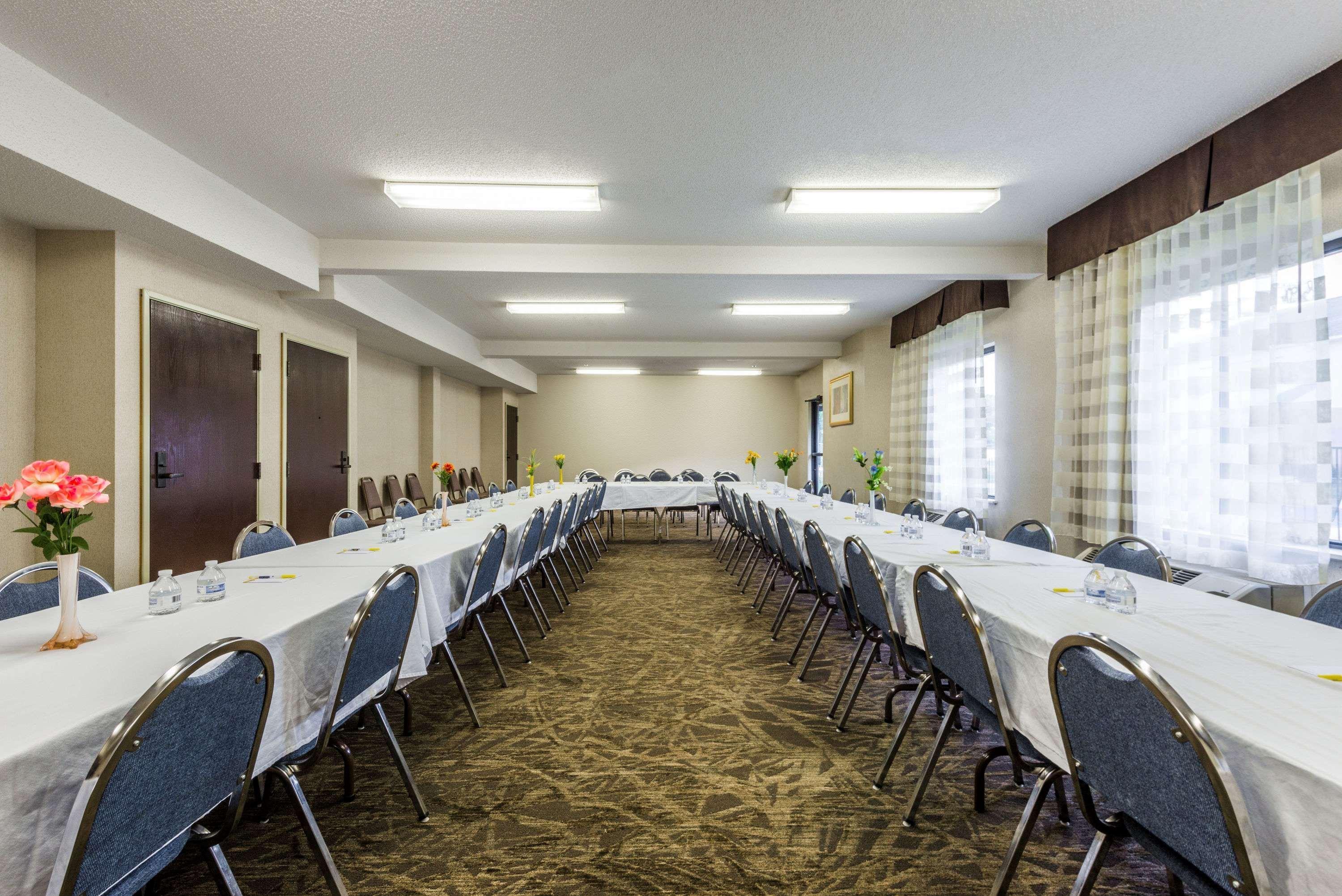 Days Inn By Wyndham Yadkinville Buitenkant foto