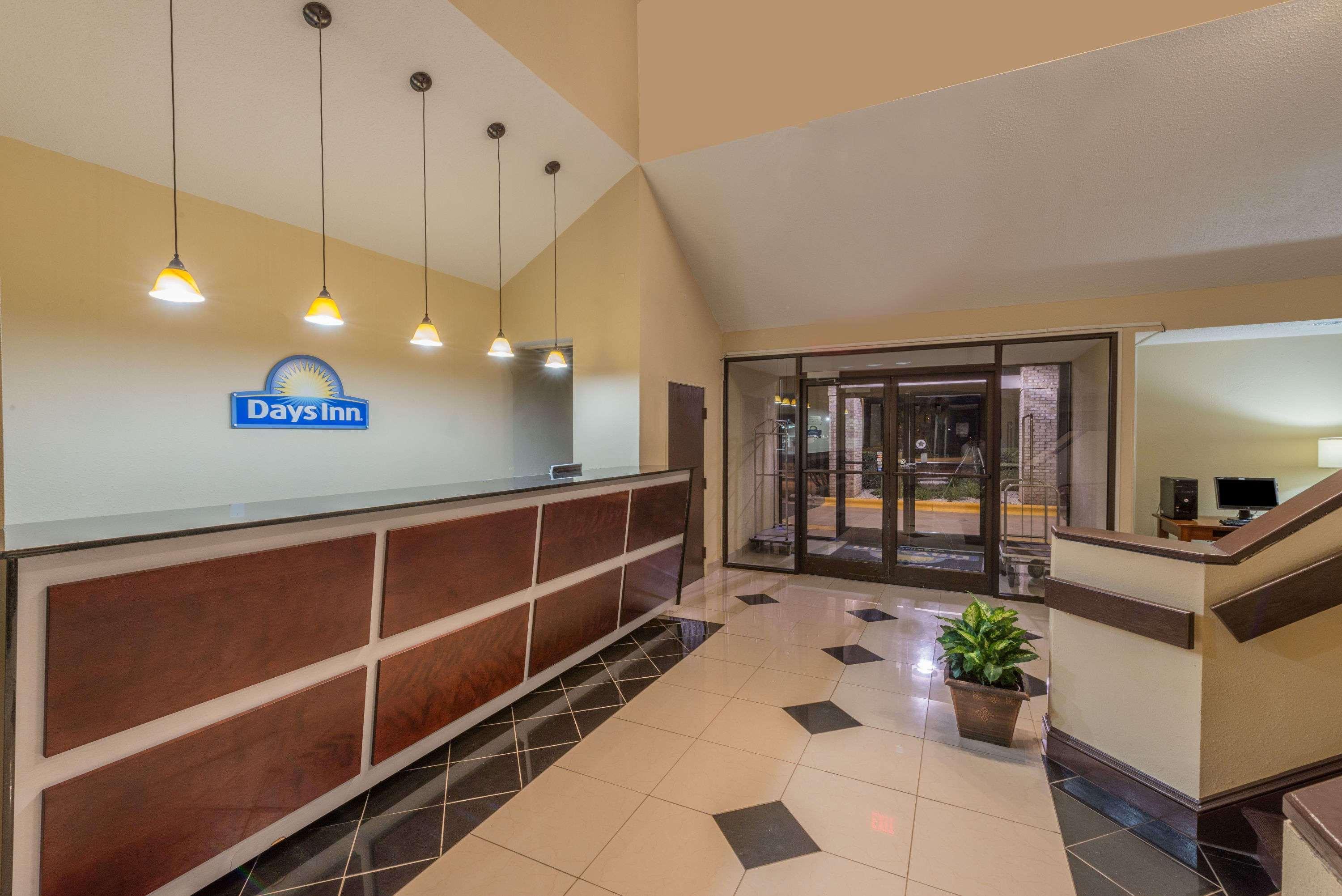 Days Inn By Wyndham Yadkinville Buitenkant foto